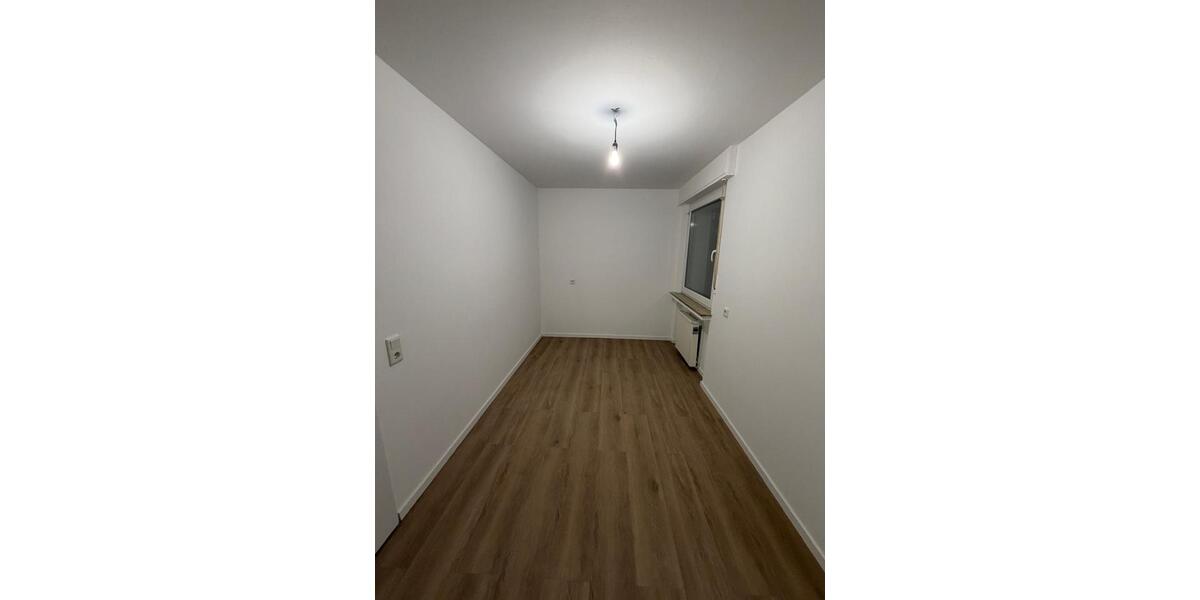 Etagenwohnung Bochum Eppendorf - 3 Zimmer, 83 m&sup2;, 950&euro; | Angebot:26339142