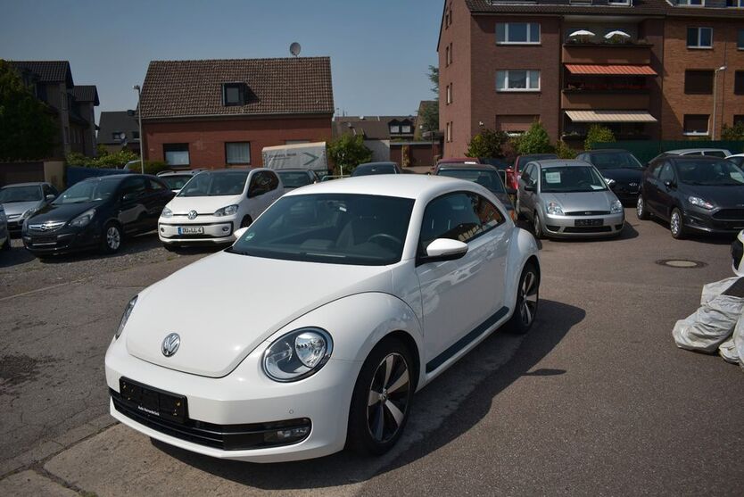 VW Beetle 46.990 km 12.580 € Oberhausen 46145