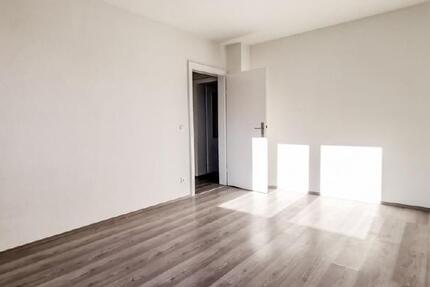 Wohnung Mülheim an der Ruhr Heißen - 4 Zimmer, 77 m&sup2;, 699&euro; | Angebot:25590563