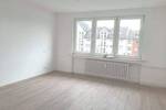 Etagenwohnung Duisburg Neudorf-Süd - 3 Zimmer, 84 m&sup2;, 890&euro; | Angebot:26903955
