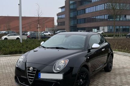 Alfa Romeo MiTo 107.113 km 4.499 &euro; Düsseldorf 40225