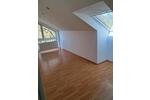 Dachgeschoßwohnung Duisburg Ruhrort - 4 Zimmer, 95 m&sup2;, 149.000&euro; | Angebot:26178480