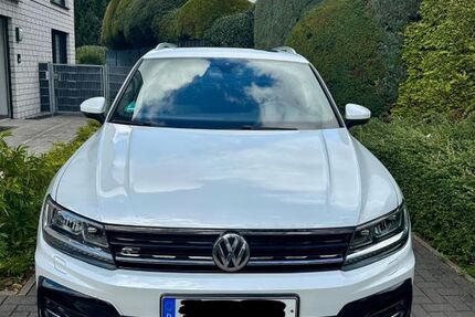 VW Tiguan 102.300 km 20.900 € Dinslaken 46535