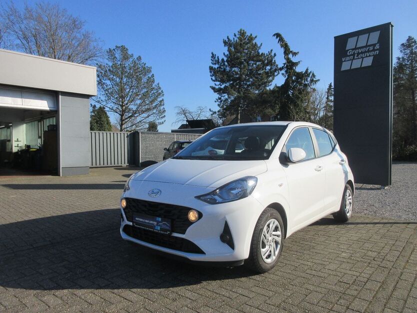 Hyundai i10 9.150 km 15.550 € Geldern 47608