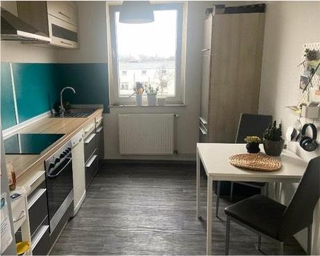 Dachgeschoßwohnung Duisburg Duisburg-Mitte - 2 Zimmer, 55 m&sup2;, 582&euro; | Angebot:25671658