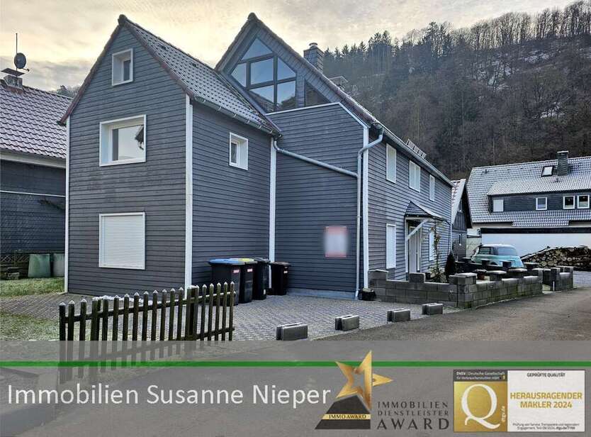 Haus zum Kaufen in Solingen 495.000 € 174 m²
