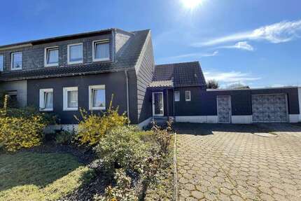 Haus zum Kaufen in Duisburg 239.000 € 110 m²