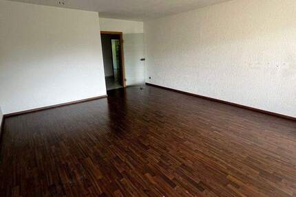 Wohnung Mülheim an der Ruhr Holthausen - 3 Zimmer, 81 m&sup2;, 1.250&euro; | Angebot:25778235