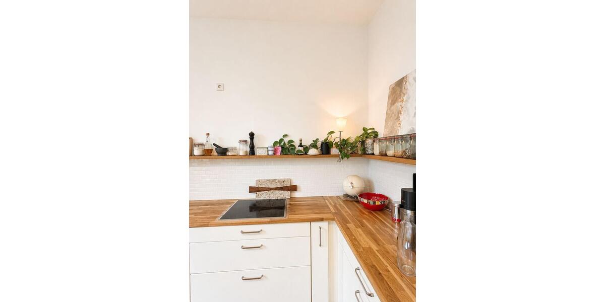 Etagenwohnung Düsseldorf Oberbilk - 3 Zimmer, 108 m&sup2;, 2.285&euro; | Angebot:26327038