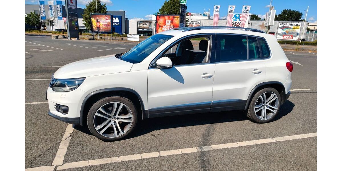 VW Tiguan 141.877 km 8.500 &euro; Krefeld 47829