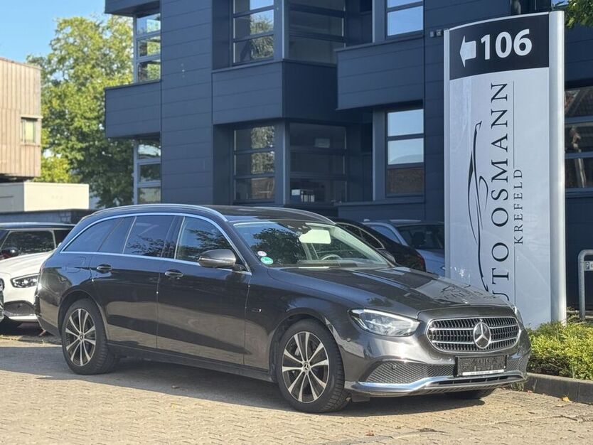 E 300