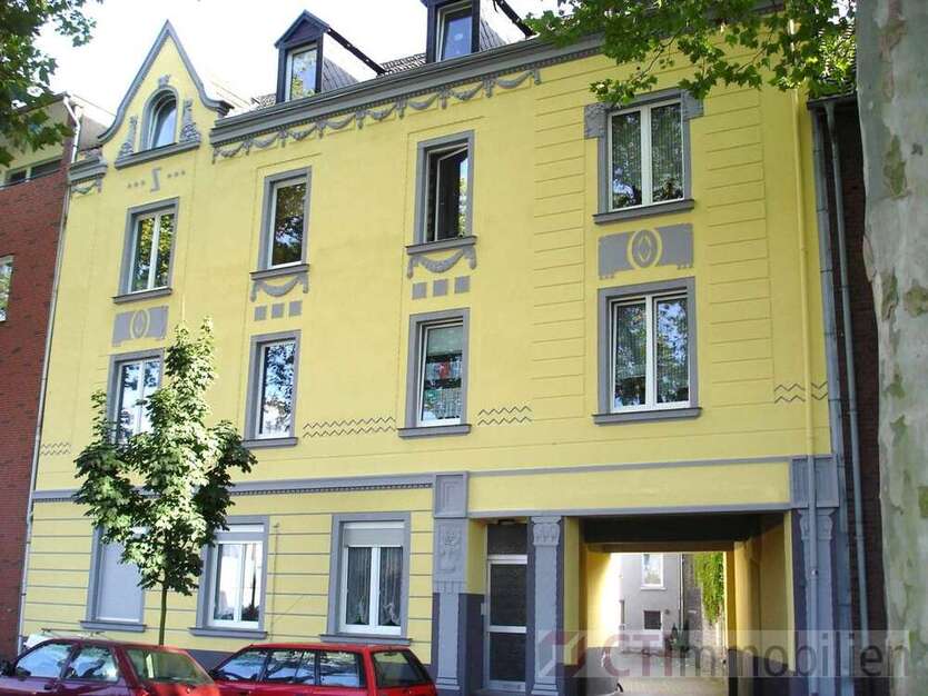 Haus zum Kaufen in Oberhausen 849.000 € 576 m²