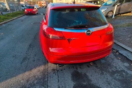 Opel Insignia 201.150 km 5.600 &euro; Oberhausen 46047