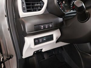 Suzuki Swift Comfort Mild Hybrid Klima met. Alu 4.664 km 15.870 € HAAN 42781