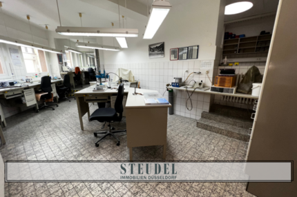Büro in Düsseldorf 1.499 € 130 m²