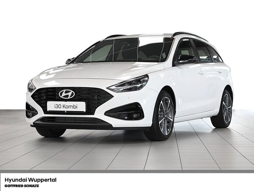 i30