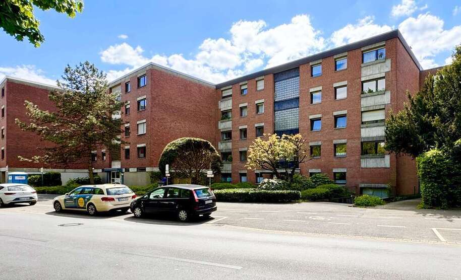 Wohnung zum Kaufen in Düsseldorf 475.000 € 96 m²