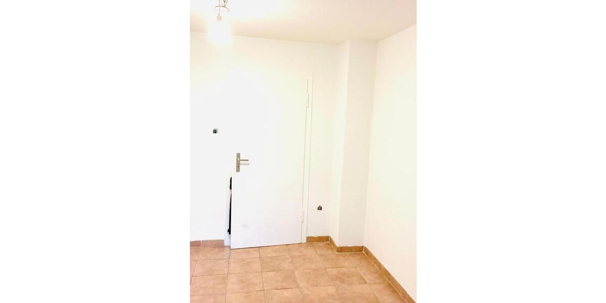 Dachgeschoßwohnung Essen Stadtbezirk III - 3 Zimmer, 72 m&sup2;, 799&euro; | Angebot:26374106