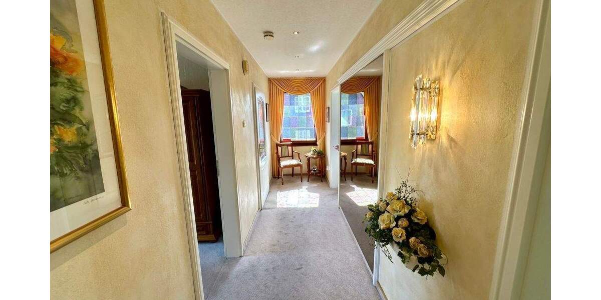 Doppelhaushälfte Duisburg Bergheim - 7 Zimmer, 149 m&sup2;, 379.000&euro; | Angebot:24782879