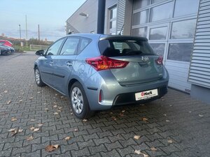 Toyota AURIS+LED+USB+Klimaautomatik+Garantie+CD 38.283 km 9.989 &euro; Meerbusch 40667