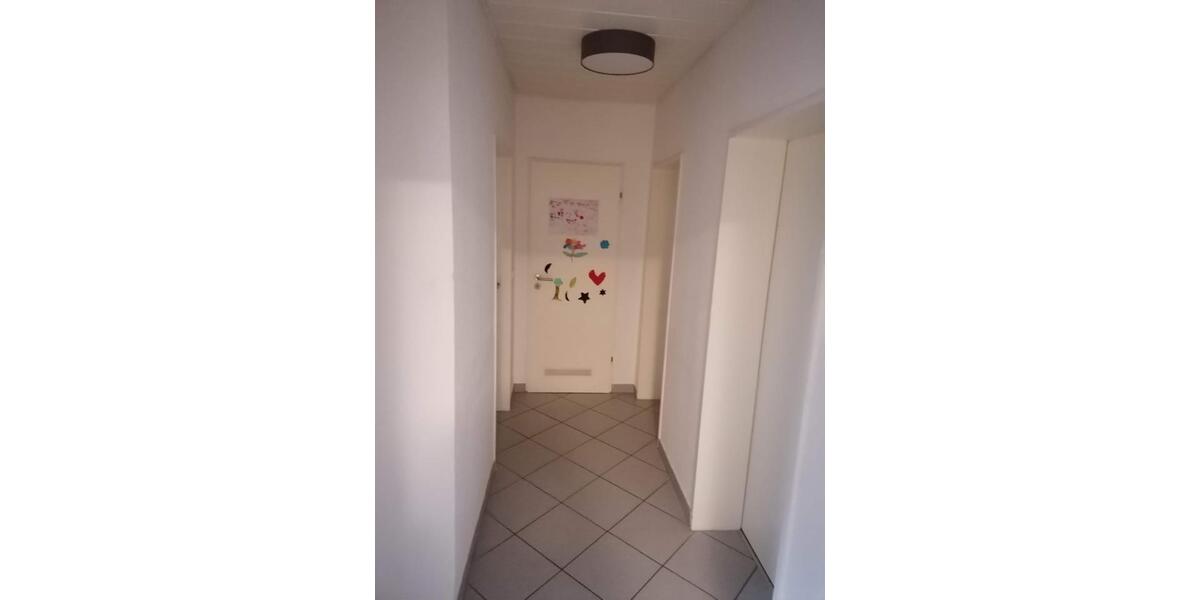 Etagenwohnung Dinslaken Hiesfeld - 4.5 Zimmer, 93 m&sup2;, 215.000&euro; | Angebot:26942650