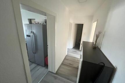 DG Wohnung inkl. Küche + Möbel + Balkon + kostenl. TV Empfang