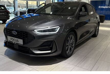 Ford Focus 1.292 km 28.490 &euro; Duisburg 47167