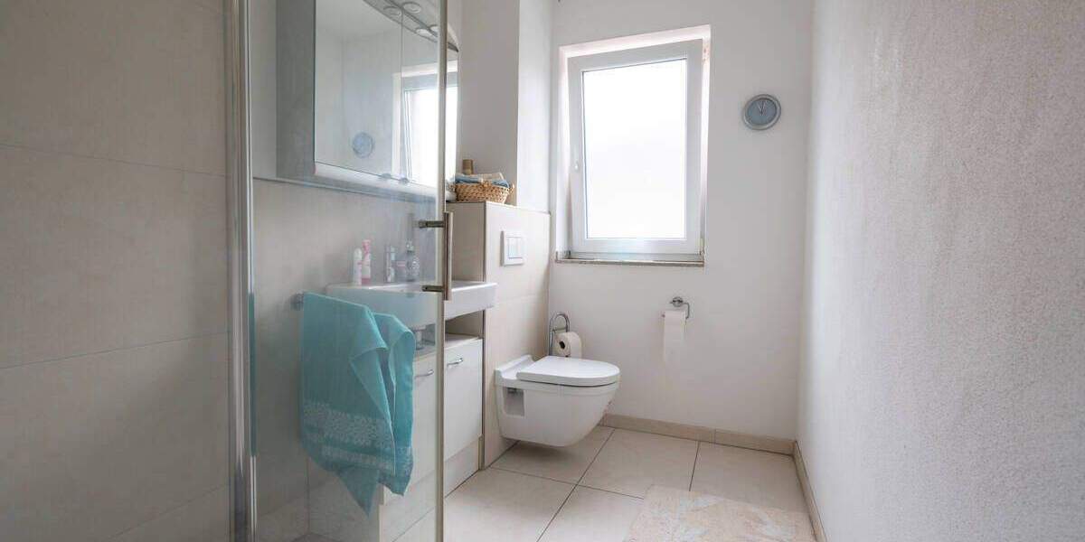 Etagenwohnung Meerbusch / Osterath Osterath - 3 Zimmer, 95 m&sup2;, 450.000&euro; | Angebot:24424849