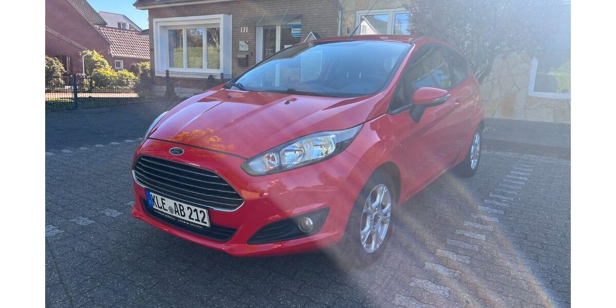 Ford Fiesta 153.347 km 3.900 &euro; Wesel 46483
