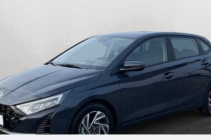 Hyundai i20 27.000 km 15.290 &euro; Düsseldorf 40233