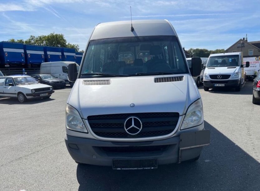 Mercedes-Benz Sprinter 244.000 km 7.900 € Essen 45127