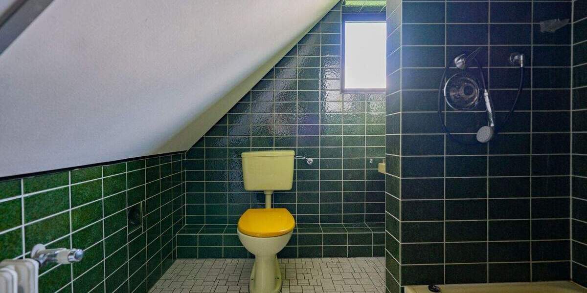 Einfamilienhaus Krefeld Inrath/Kliedbruch - 7 Zimmer, 166 m&sup2;, 549.000&euro; | Angebot:24504215