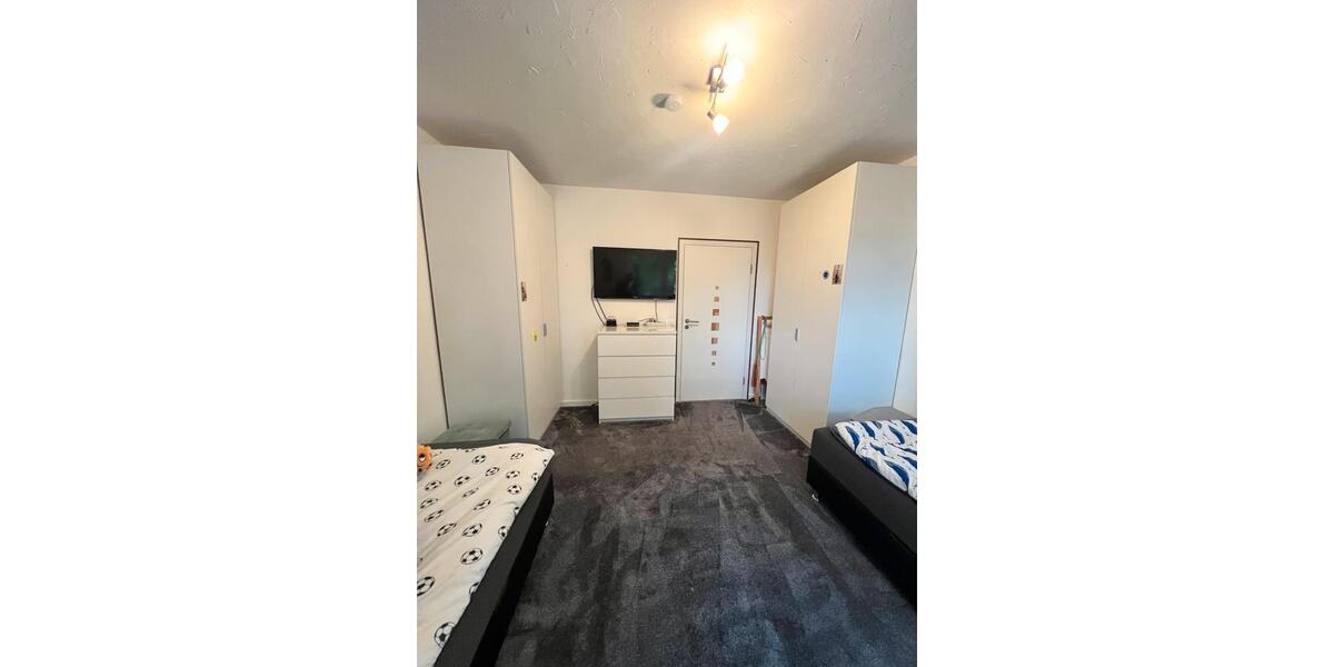 Etagenwohnung Krefeld Gellep-Stratum - 3 Zimmer, 81 m&sup2;, 259.000&euro; | Angebot:25719300