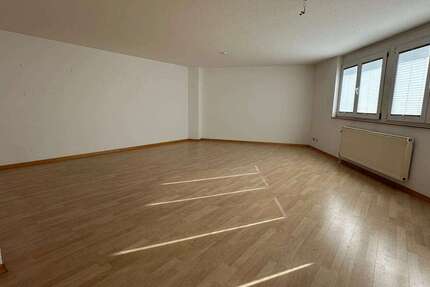 Wohnung Krefeld Dießem - 3 Zimmer, 77 m&sup2;, 750&euro; | Angebot:26357627
