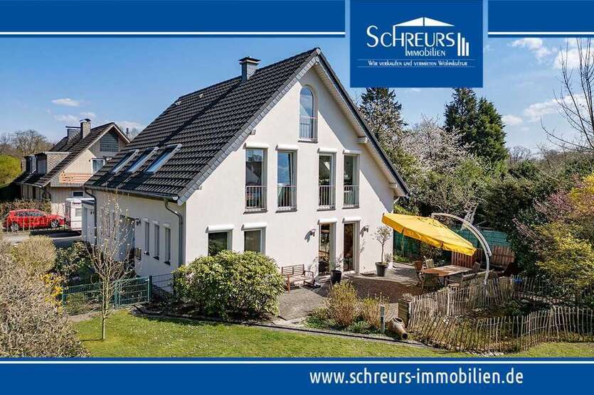 Haus zum Kaufen in Krefeld Forstwald 775.000 € 222 m²