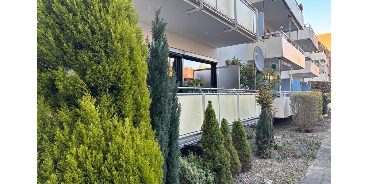 Erdgeschoßwohnung Krefeld Dießem - 3 Zimmer, 82 m&sup2;, 180.000&euro; | Angebot:25399843