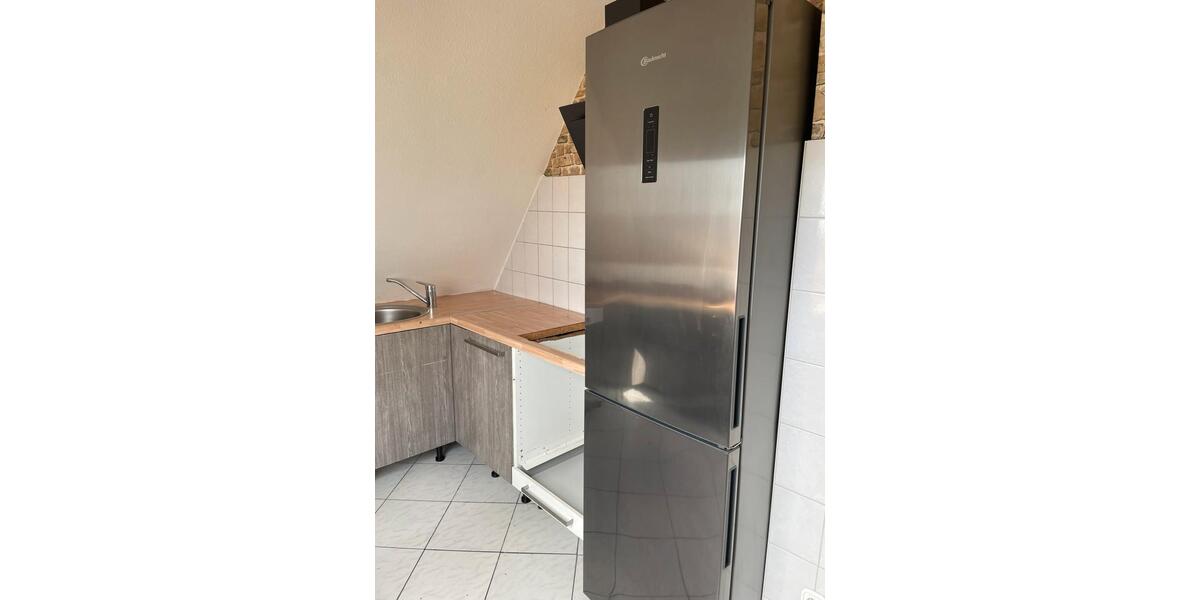Dachgeschoßwohnung Bochum Bochum-Südwest - 4 Zimmer, 70 m&sup2;, 725&euro; | Angebot:26652574