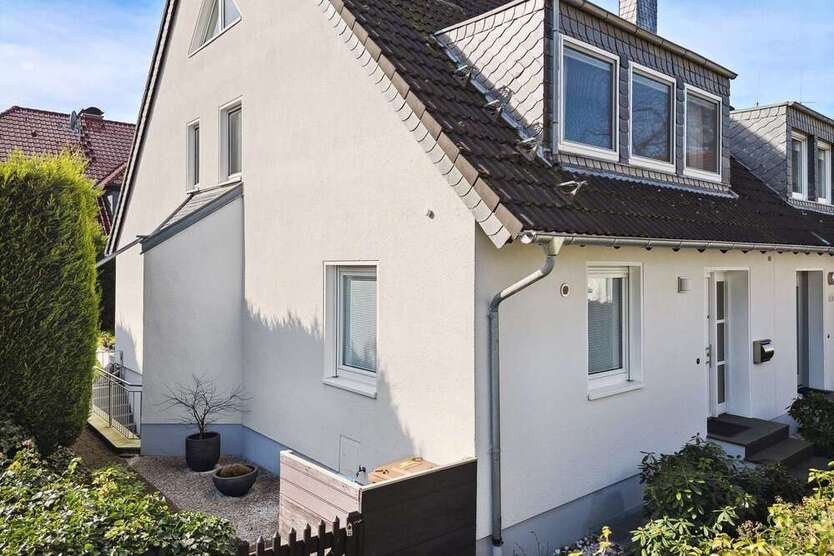 Haus zum Kaufen in Ratingen 598.000 € 210 m²