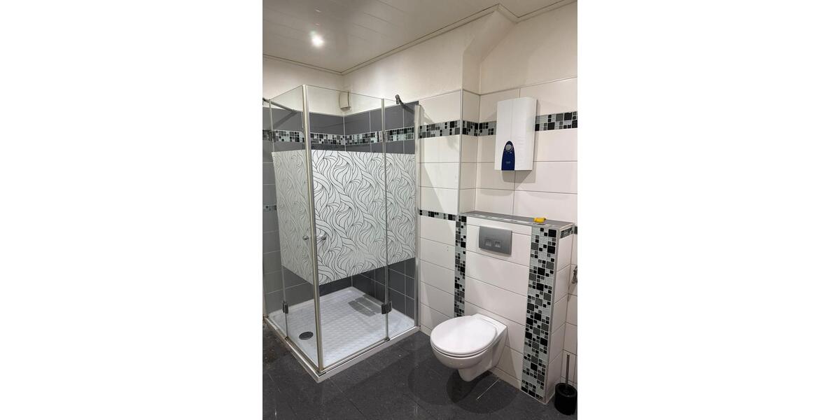 Erdgeschoßwohnung Gelsenkirchen Gelsenkirchen-Mitte - 2 Zimmer, 68 m&sup2;, 650&euro; | Angebot:26366536