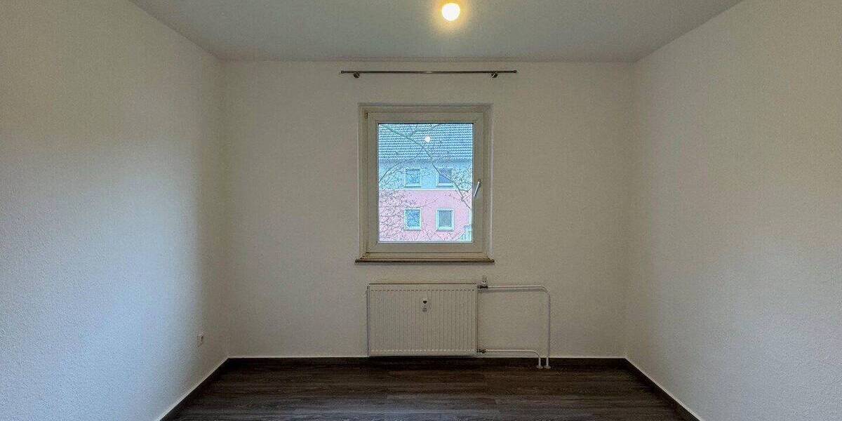 Etagenwohnung Duisburg Fahrn - 2 Zimmer, 41 m&sup2;, 356&euro; | Angebot:26887737