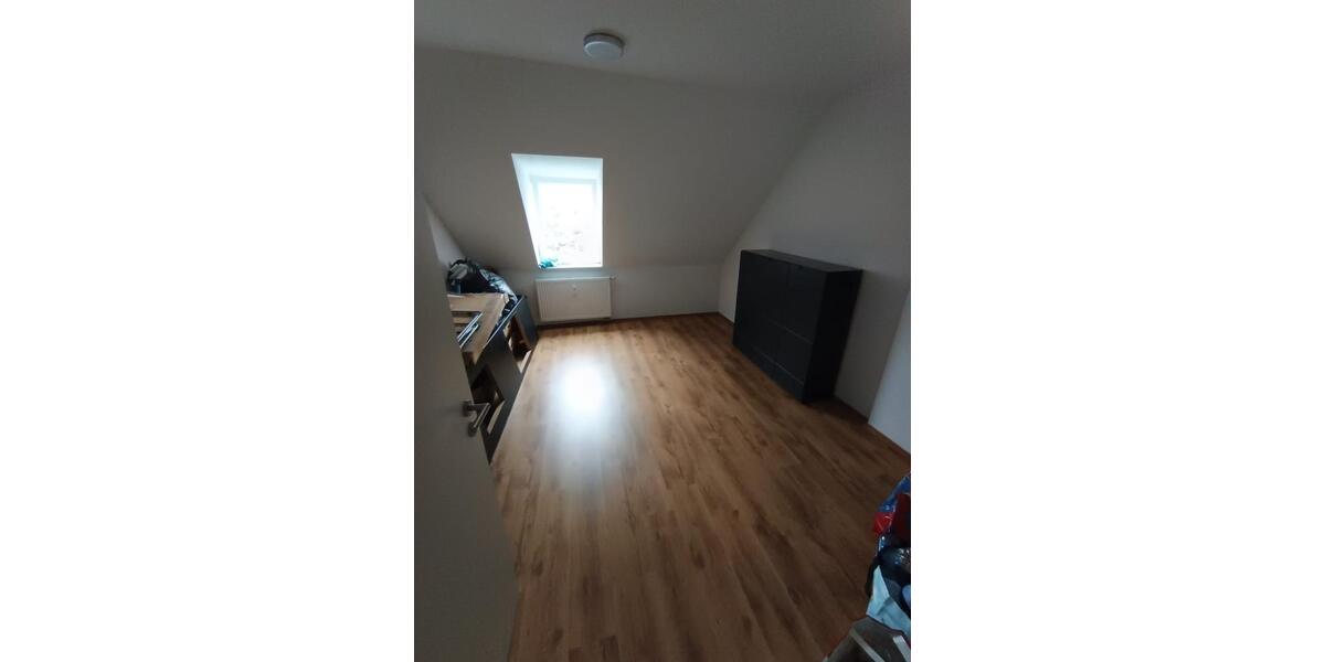Dachgeschoßwohnung Bottrop Batenbrock - 2.5 Zimmer, 56 m&sup2;, 780&euro; | Angebot:26447946