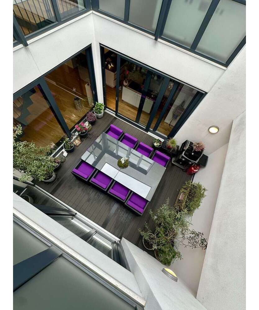 Wohnung zum Kaufen in Düsseldorf 1.490.000 € 219.38 m²