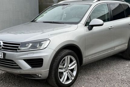 VW Touareg 256.000 km 14.950 &euro; Dinslaken 46539