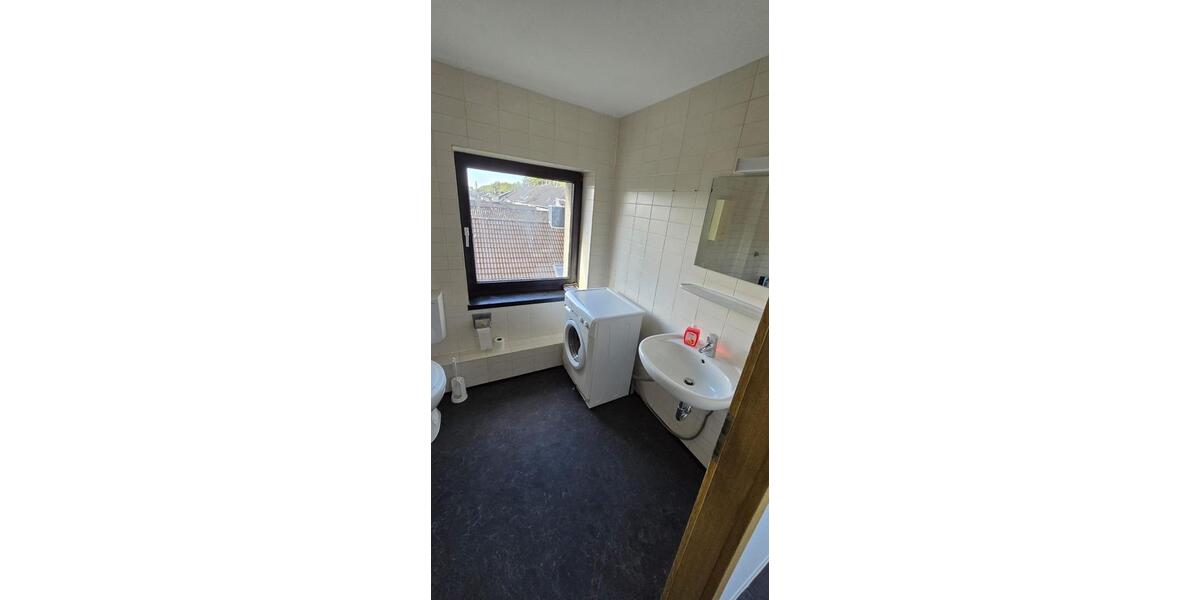 Etagenwohnung Krefeld Dießem - 1 Zimmer, 50 m&sup2;, 650&euro; | Angebot:26120947