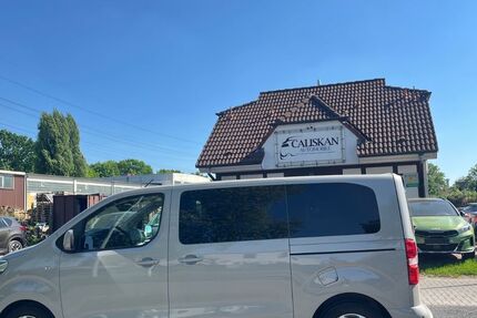 Peugeot Traveller 129.200 km 29.990 &euro; Dinslaken 46539