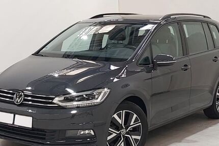 VW Touran 29.500 km 33.999 € Meerbusch 40668