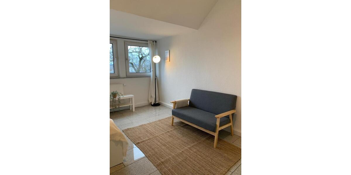 Etagenwohnung Düsseldorf Oberbilk - 4 Zimmer, 83 m&sup2;, 409.000&euro; | Angebot:25813283