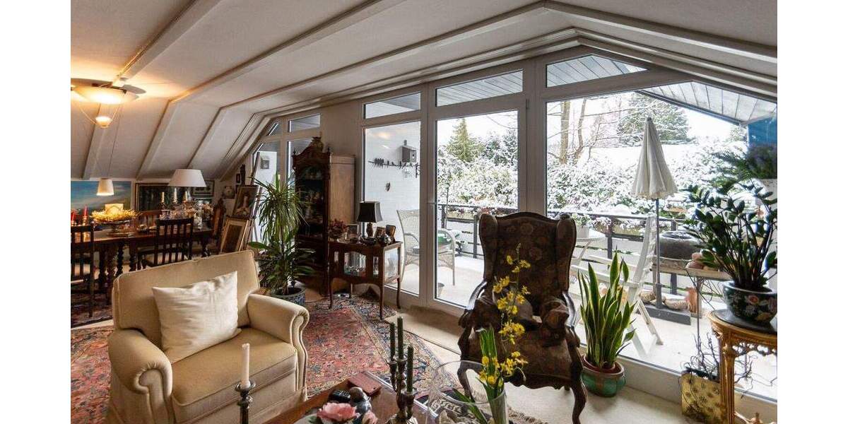 Einfamilienhaus Neuss Selikum - 9 Zimmer, 390 m&sup2;, 1.750.000&euro; | Angebot:24557679