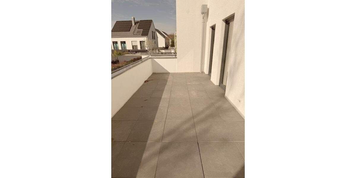 Etagenwohnung Kaarst Vorst - 3 Zimmer, 138 m&sup2;, 2.070&euro; | Angebot:24721455