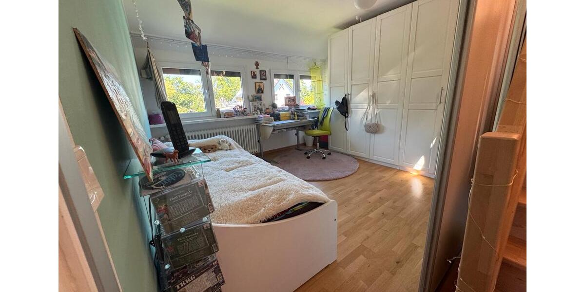 Doppelhaushälfte Krefeld Gellep-Stratum - 5 Zimmer, 162 m&sup2;, 630.000&euro; | Angebot:26821795